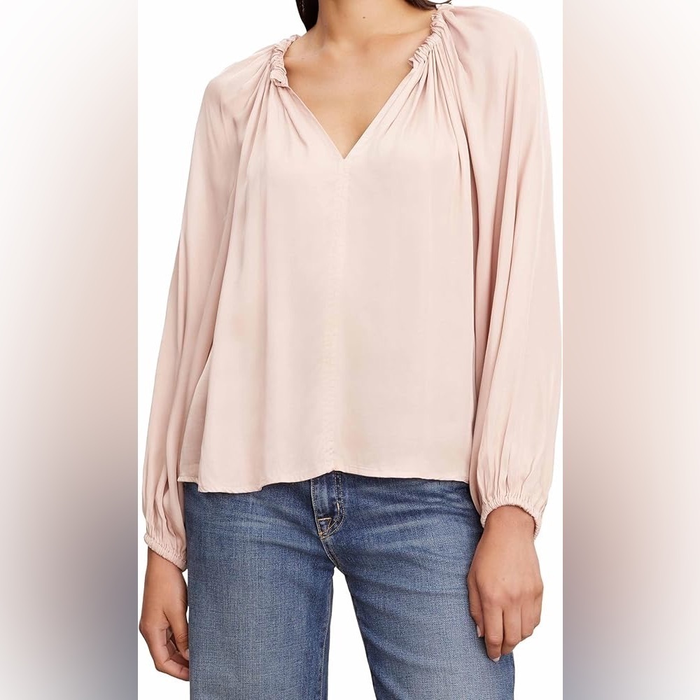 Velvet by Graham and Spencer Noria blouse, Small